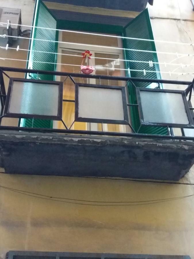 Casa Lillina A Toledo , Near Piazza Del Plebiscito Daire Napoli Dış mekan fotoğraf
