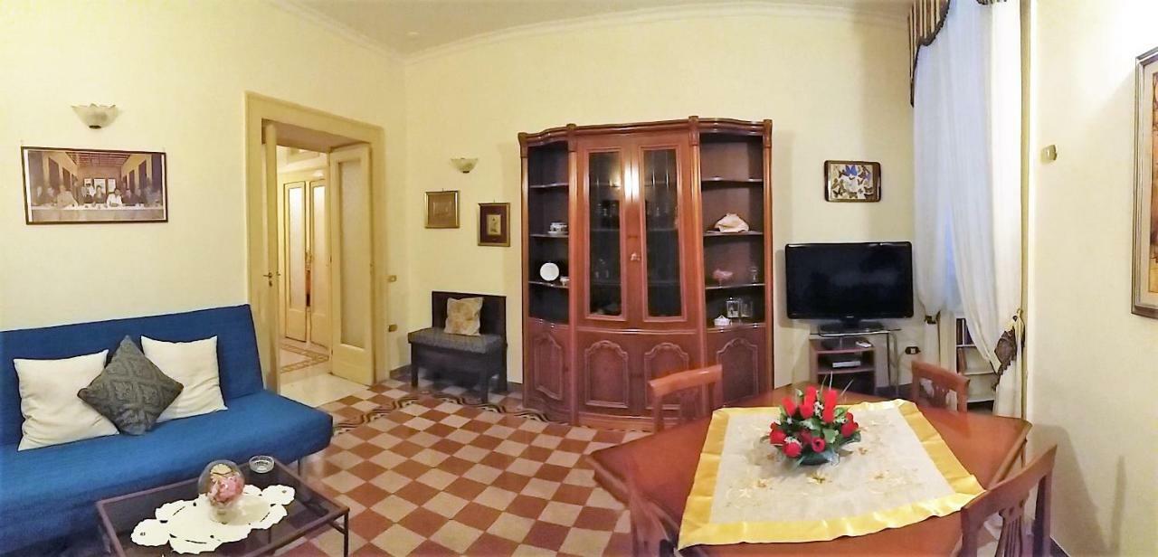 Casa Lillina A Toledo , Near Piazza Del Plebiscito Daire Napoli Dış mekan fotoğraf
