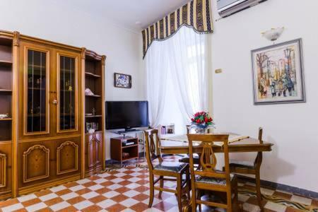 Casa Lillina A Toledo , Near Piazza Del Plebiscito Daire Napoli Dış mekan fotoğraf