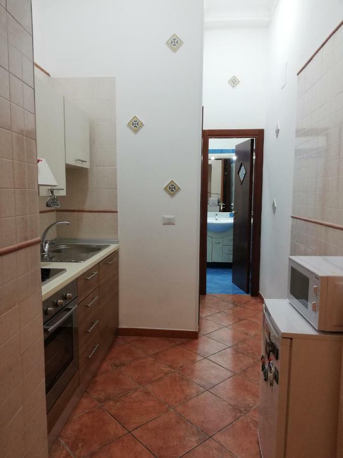 Casa Lillina A Toledo , Near Piazza Del Plebiscito Daire Napoli Dış mekan fotoğraf